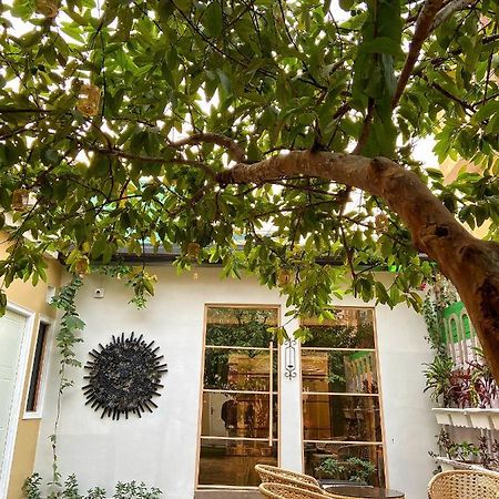 The Art Hotel By Via Varanasi Ngoại thất bức ảnh